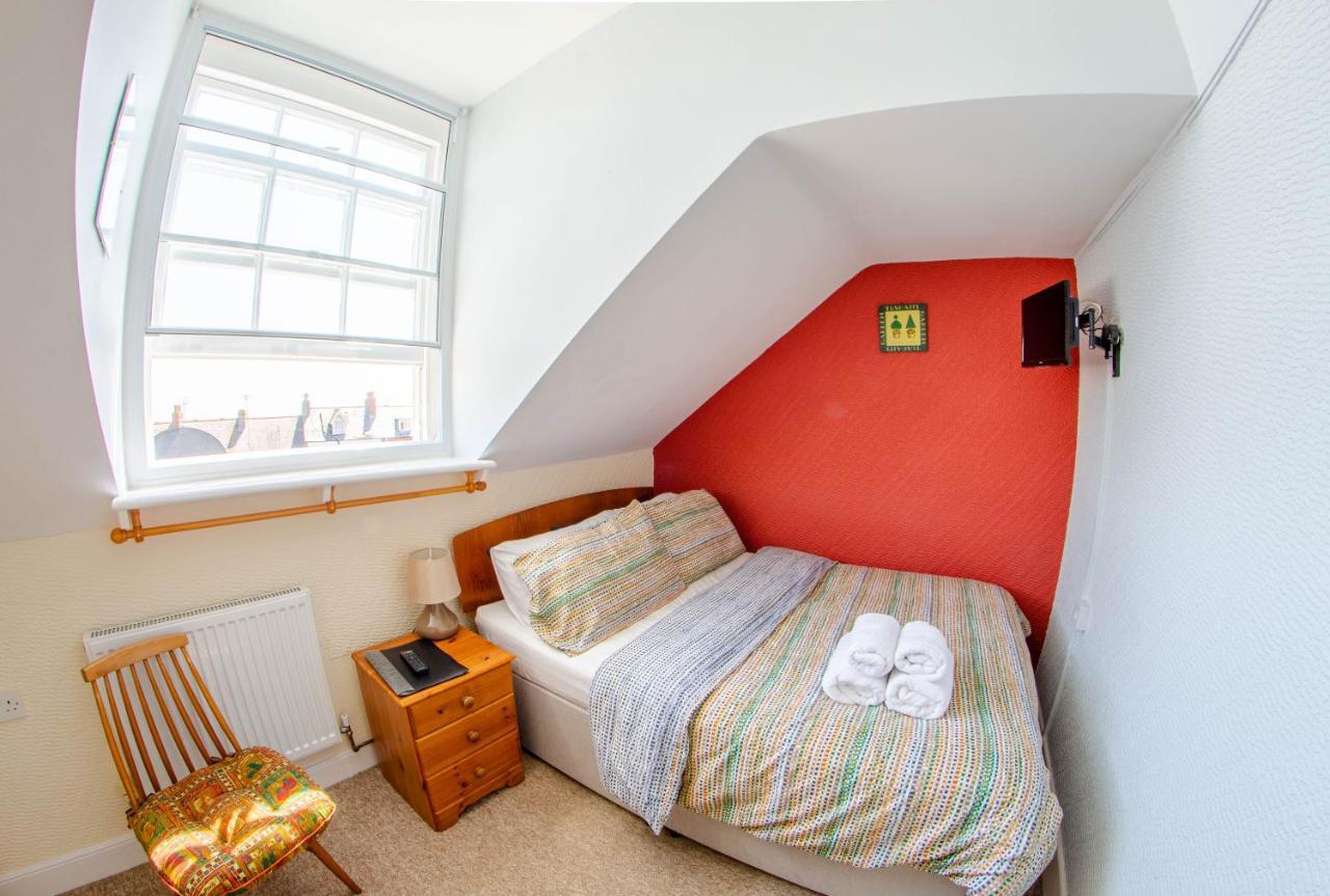 Olivers Guest House Weymouth Eksteriør billede